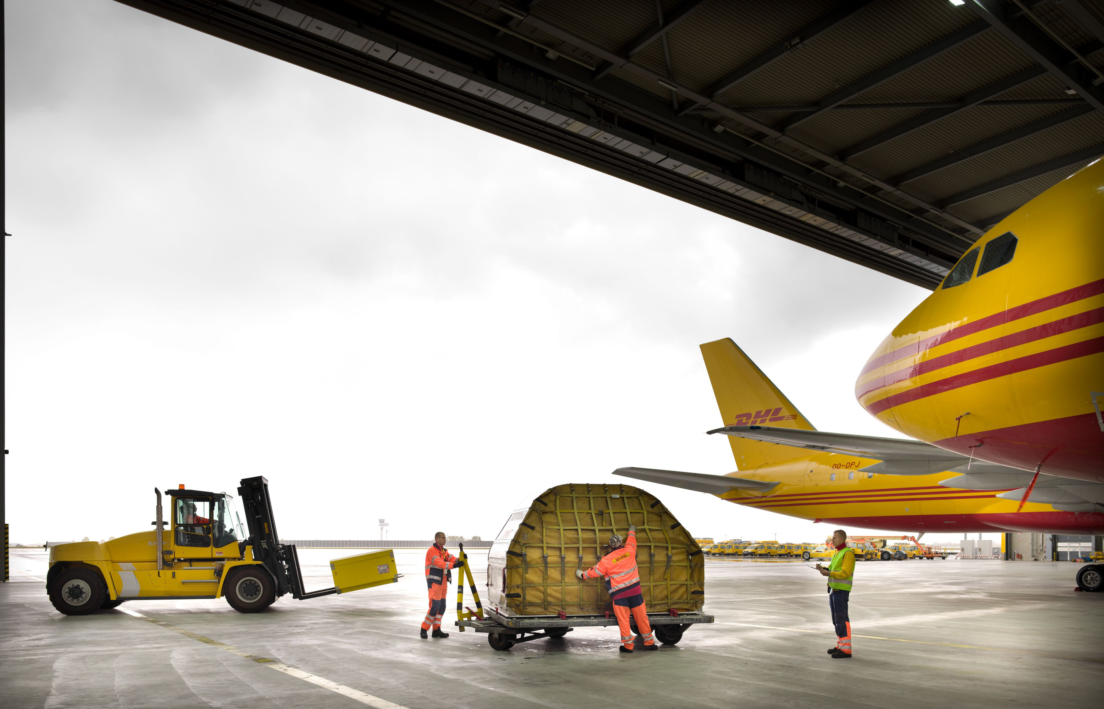 DHL Express fortalece su servicio para envíos pesados exprés DHL Express fortalece su servicio para envíos pesados exprés